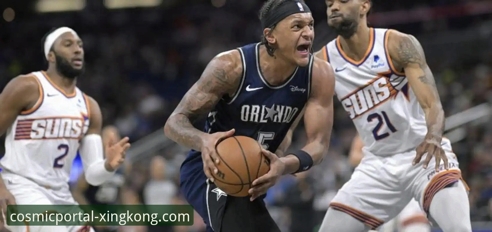 米切尔42分对轰班凯罗36分：一场通过星空入口数字世界探索安卓版追踪的NBA攻防战深度评测